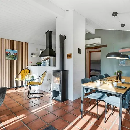 Tabetha - 24km From The Sea By Interhome Vakantiehuis *