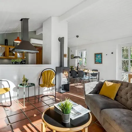 Tabetha - 24km From The Sea By Interhome Vakantiehuis *